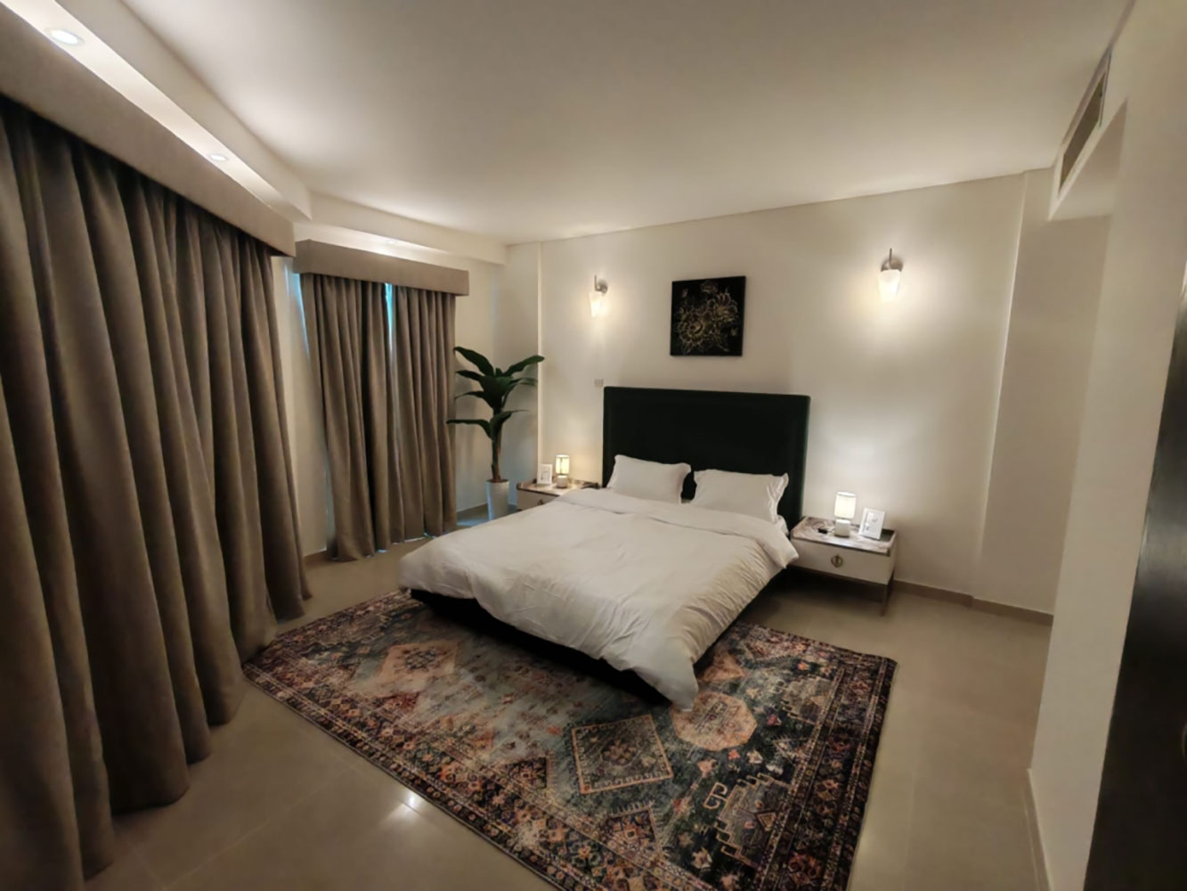 property 6143 image 0