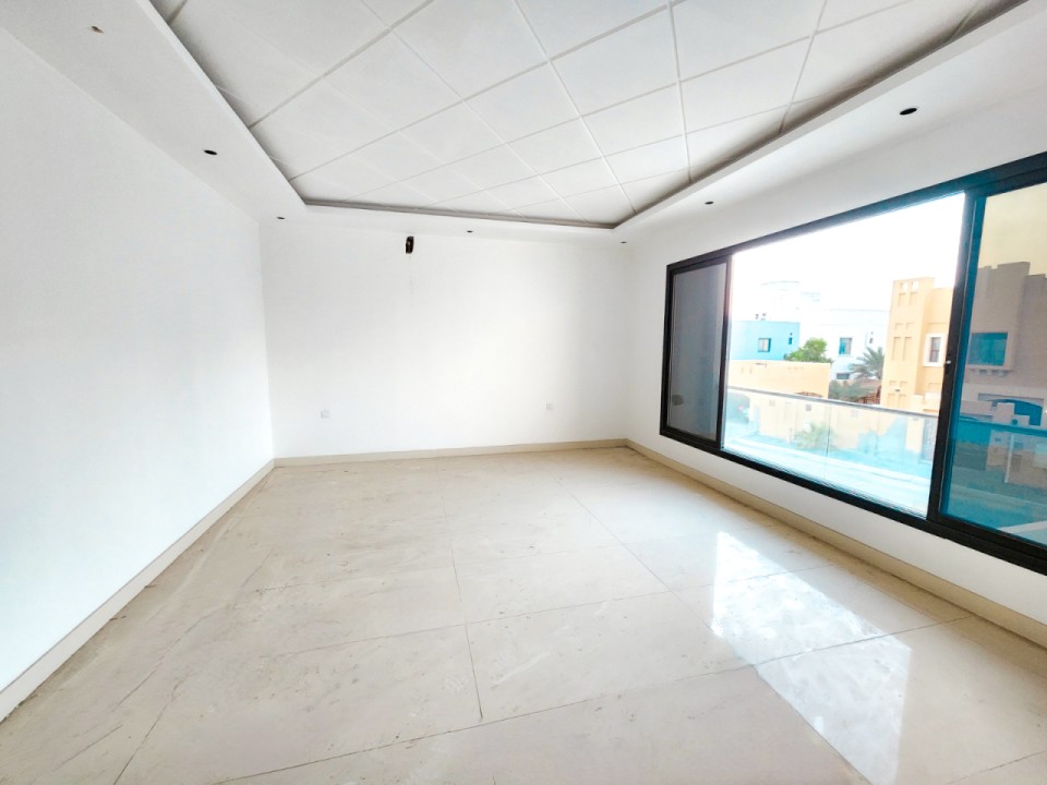 property 7678 image 5