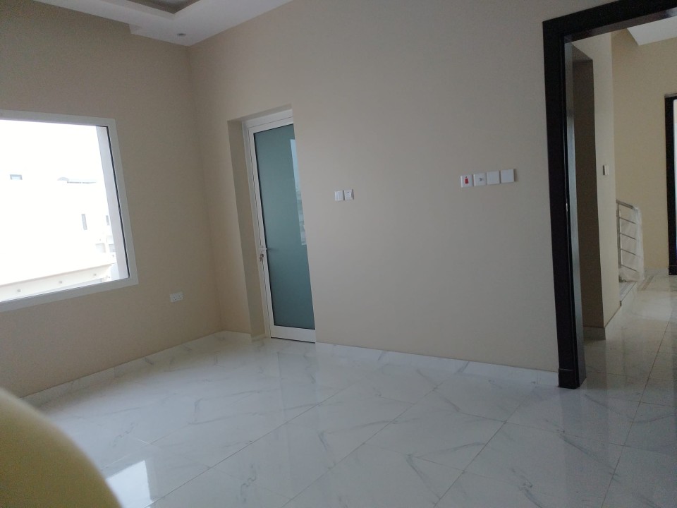 property 7685 image 9