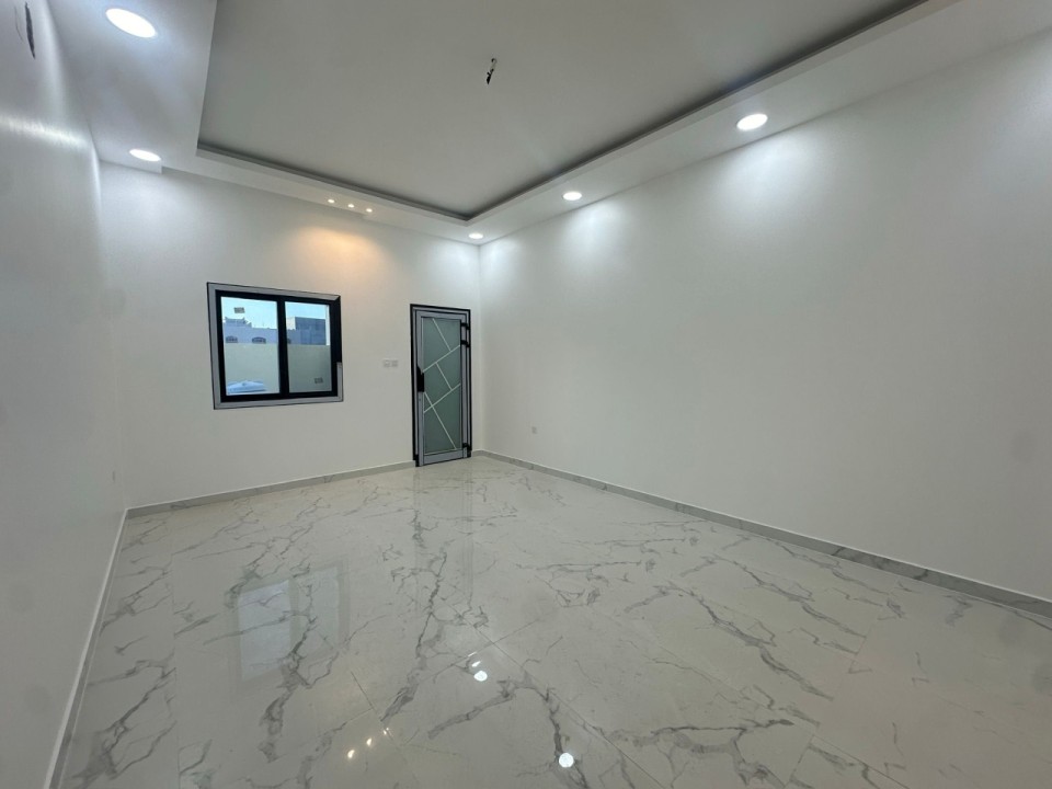 property 7692 image 8