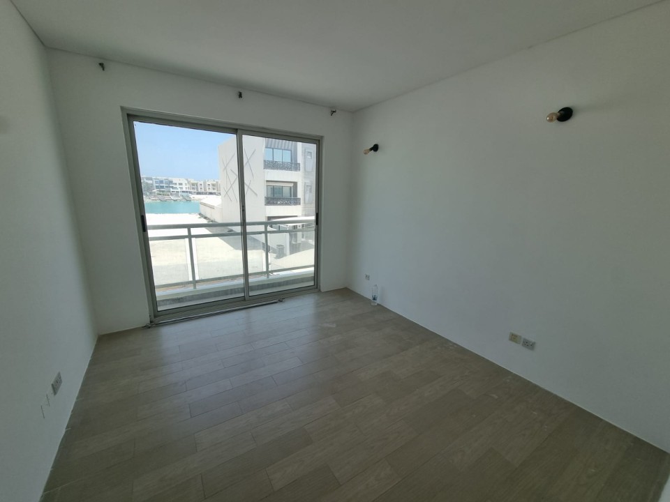 Villa for Sale in Amwaj Island Image #7554 2