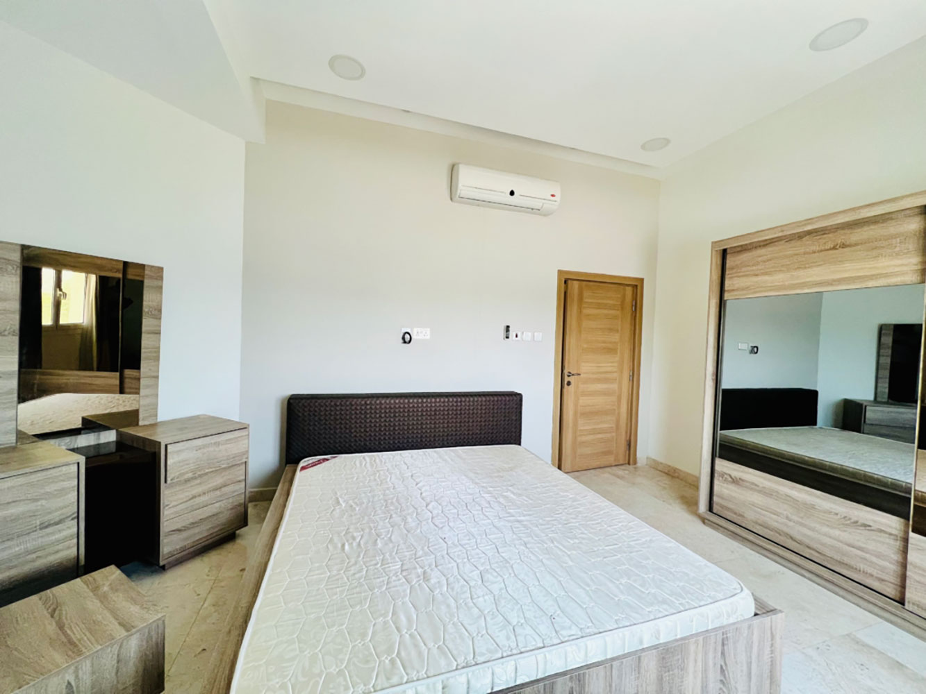 صورة شقة للإيجار في توبلي #3001 3