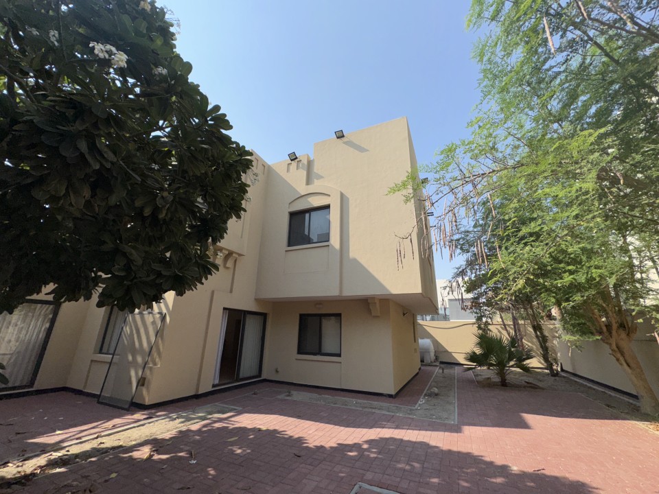 Villa for Rent in Sar Image #7179 0