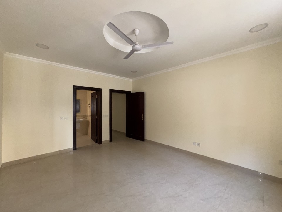 Apartment for Rent in Zinj Image #7182 4