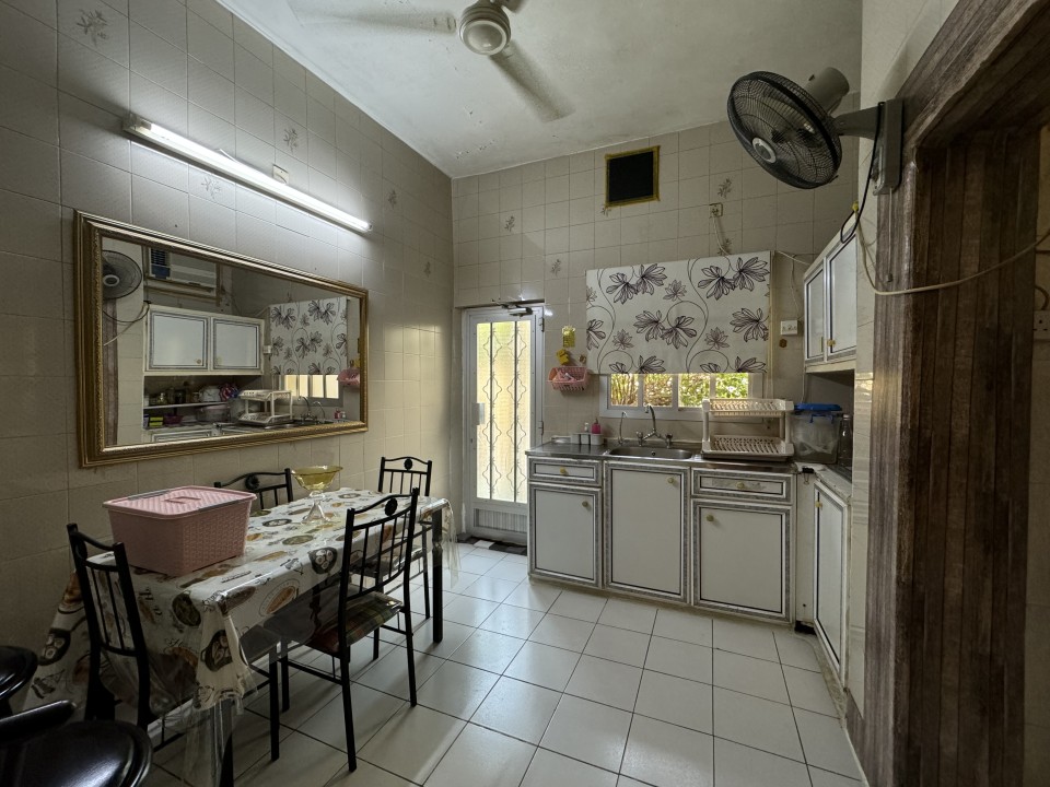 Villa for Sale in Salhiya Image #8419 5