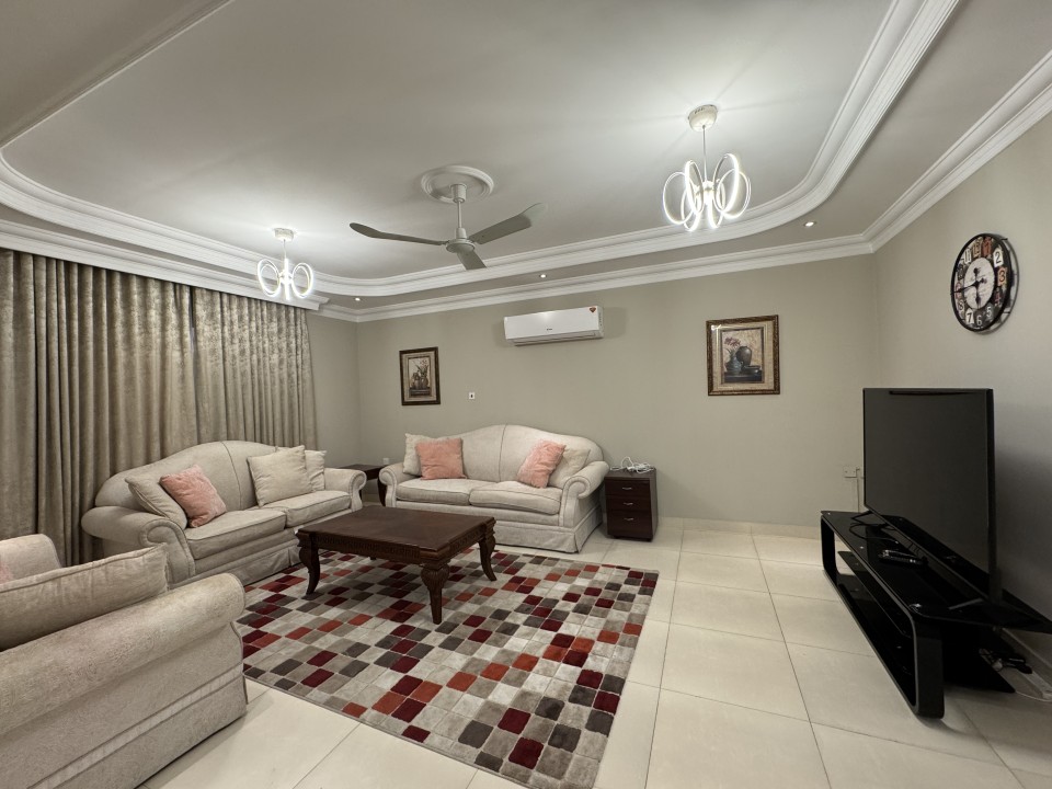 Villa for Rent in Arad Image #8481 2