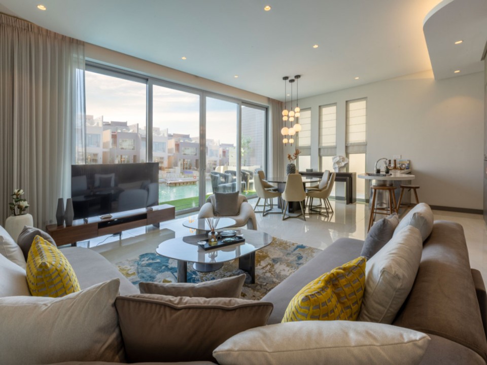 property 6893 image 1