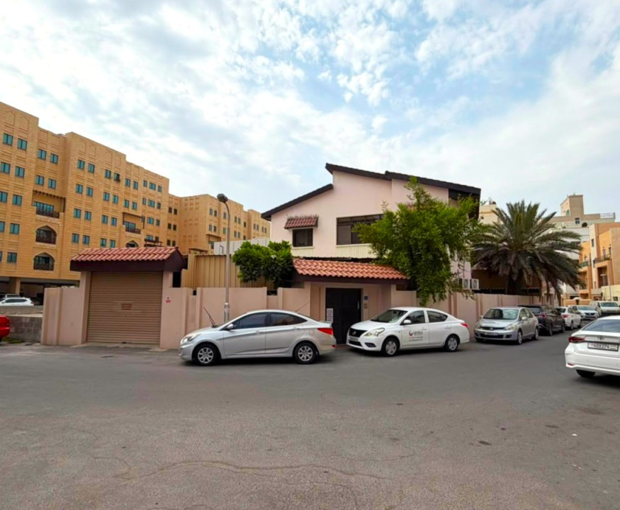 Villa for Sale in Zinj Image #11631 0 