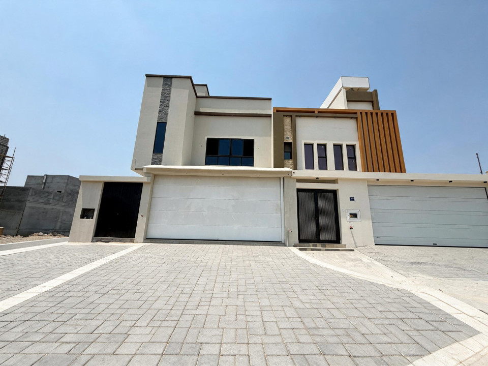Villa for Sale in Hamalah Image #11787 0 