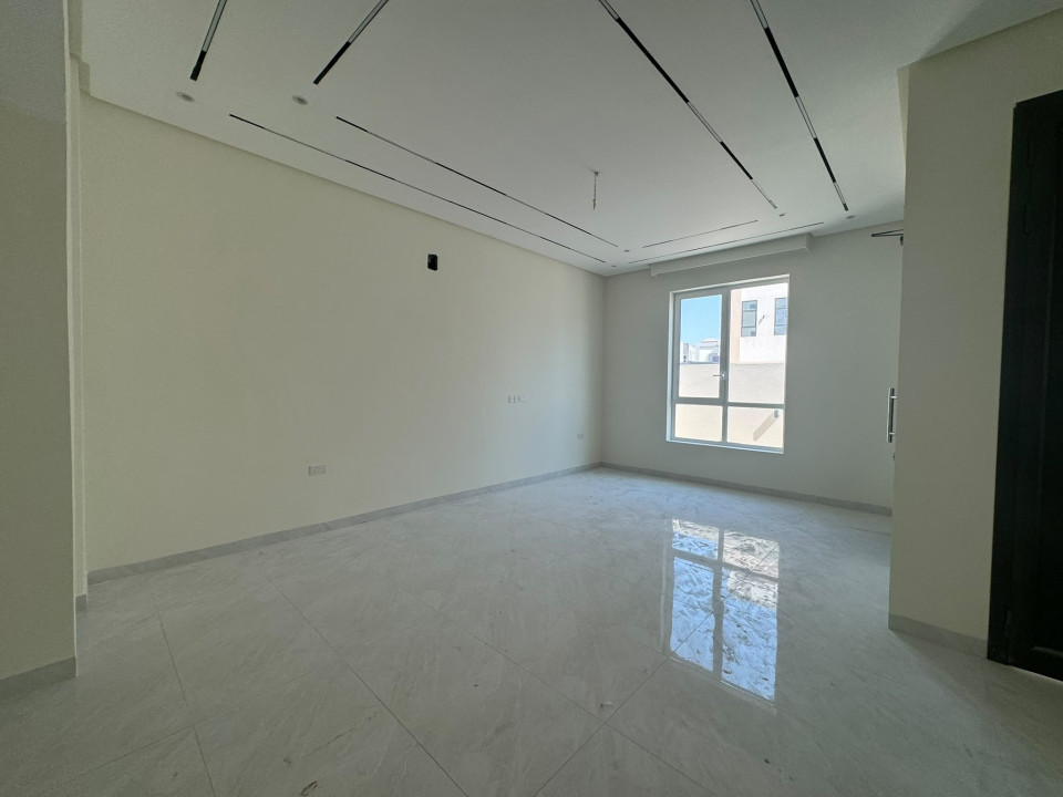 Villa for Sale in Arad Image #12088 6