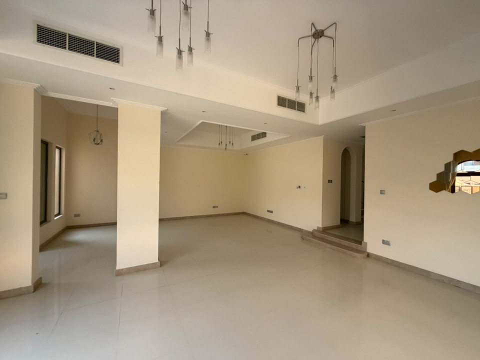 Villa for Sale in Hamalah Image #12807 3