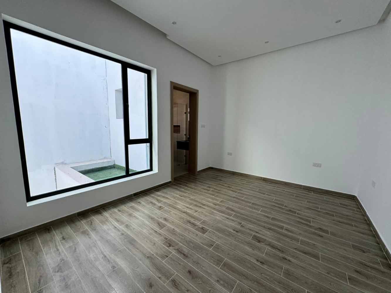 Villa for Sale in Hidd Image #6276 7