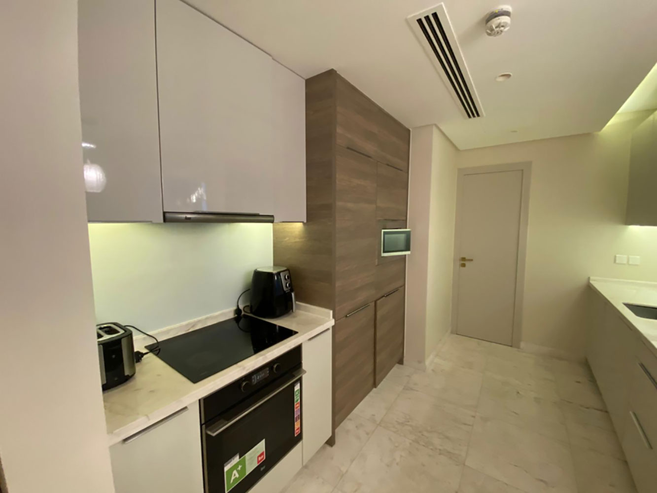 property 6819 image 4