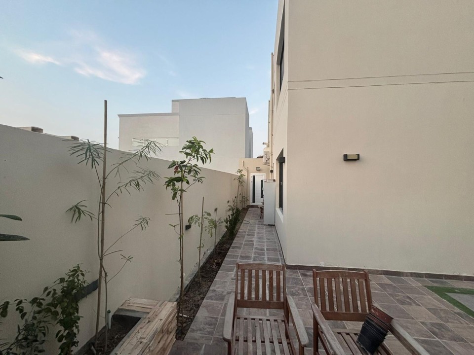 Villa for Sale in Jaw Image #7482 3