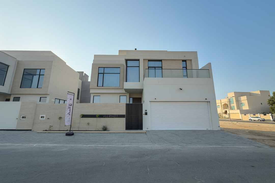 property 7624 image 0