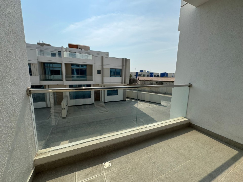 property 7679 image 6