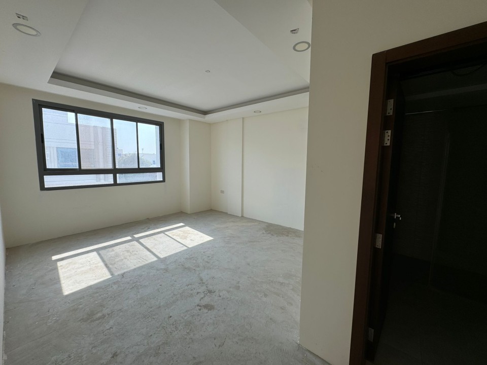 property 7679 image 7