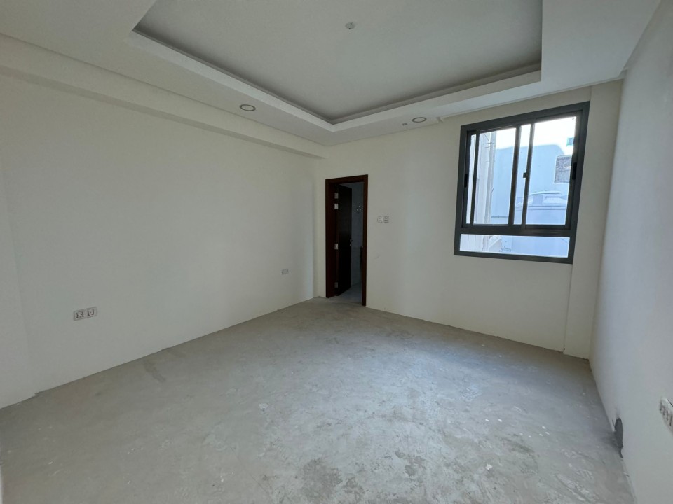 property 7679 image 9