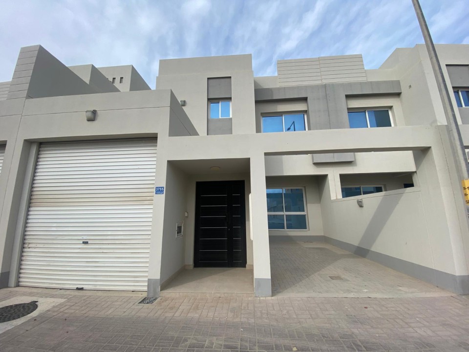 صورة فيلا للبيع في جنوسان #7729 0