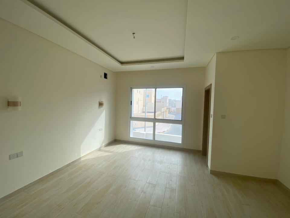 صورة فيلا للبيع في جنوسان #7729 3