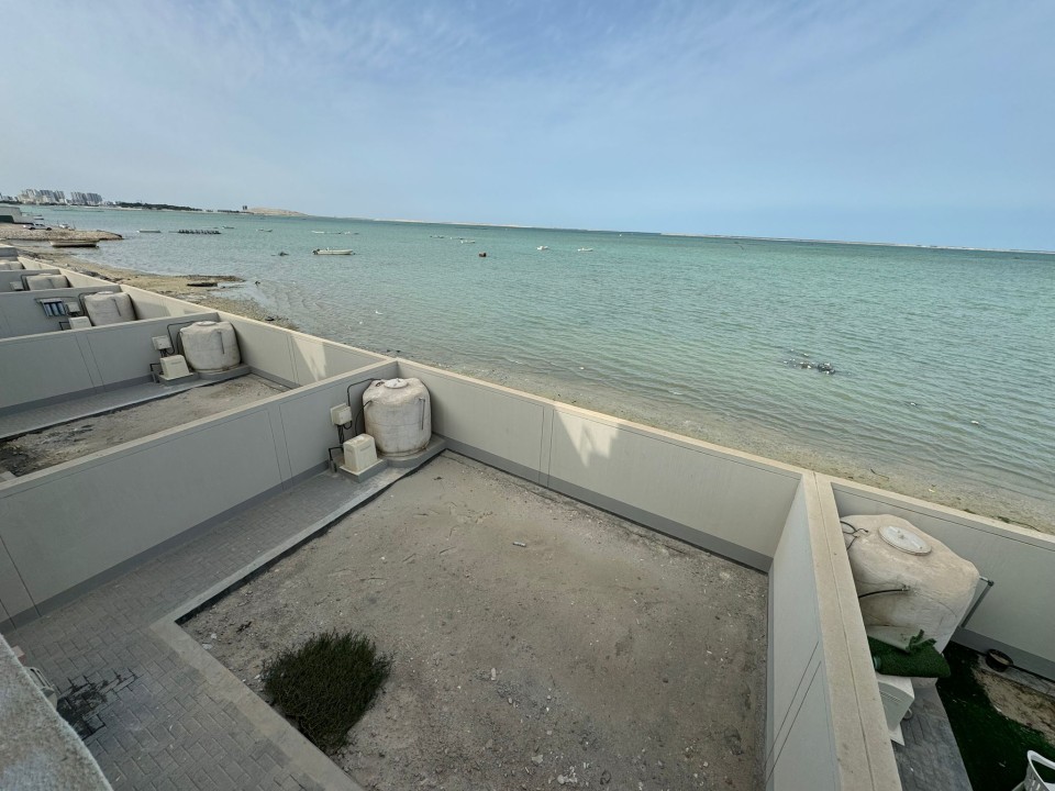 صورة فيلا للبيع في جنوسان #8130 1