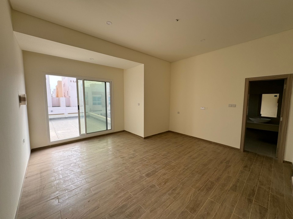 صورة فيلا للبيع في جنوسان #8130 5