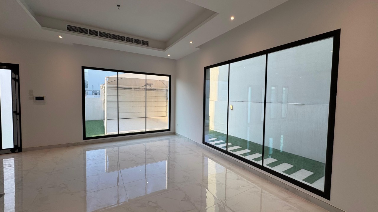 صورة فيلا للبيع في الحد #9035 3