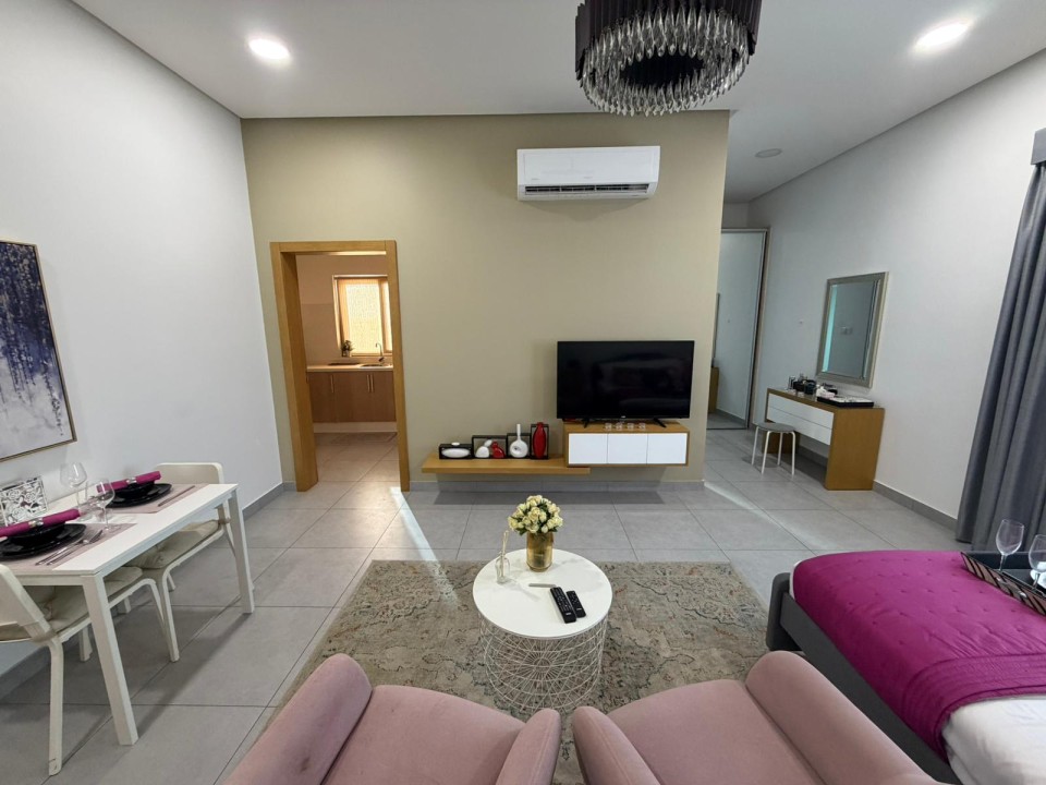 Studio Apartment for Rent in Janabiyah Image #9152 3