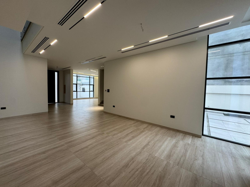 صورة فيلا للبيع في المالكية #9754 6