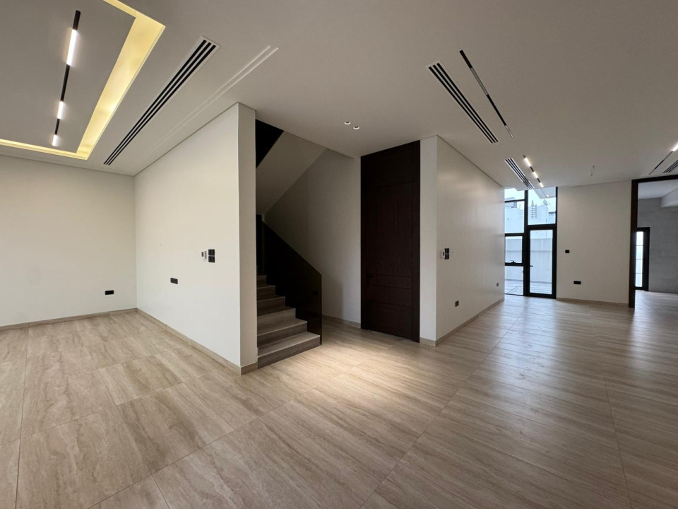 صورة فيلا للبيع في المالكية #9754 9