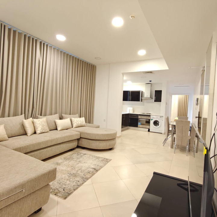 صورة شقة للإيجار في الجنبية #9883 0