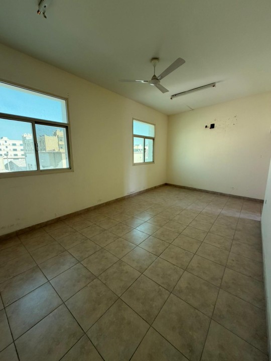 صورة شقة للإيجار في توبلي #7388 0 