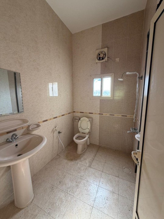 صورة شقة للإيجار في توبلي #7388 3