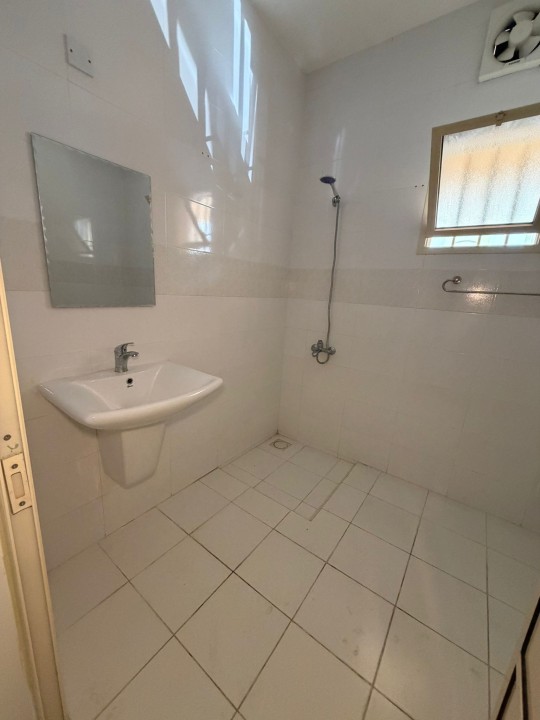 صورة شقة للإيجار في المقشع #7713 6