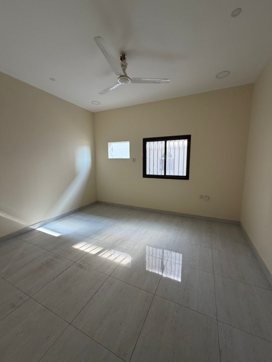 property 7747 image 5