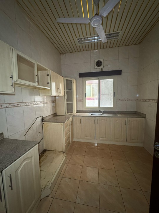 صورة شقة للإيجار في المقشع #7777 1