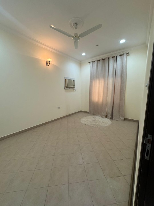 صورة شقة للإيجار في المقشع #7779 1