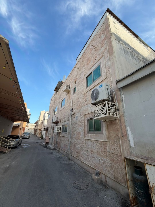 صورة فيلا للبيع في البسيتين #7788 3