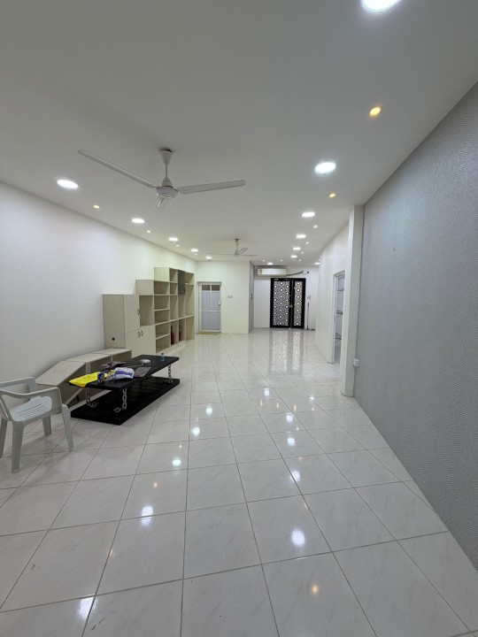 صورة شقة للإيجار في بني جمرة #7956 4