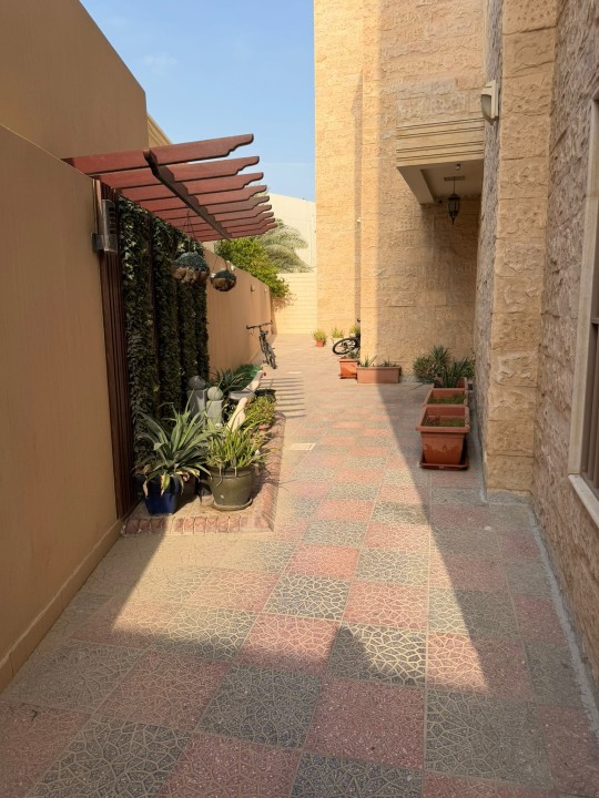 Apartment for Rent in Janabiyah Image #7958 6