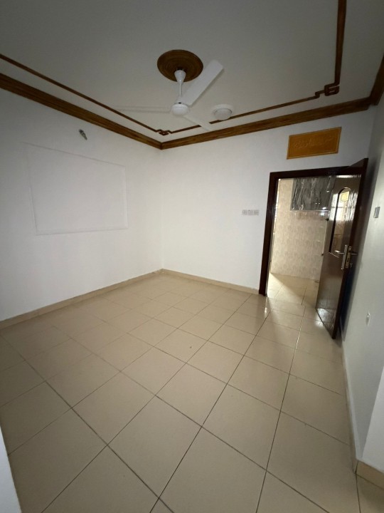 صورة شقة للإيجار في عالي #7959 2