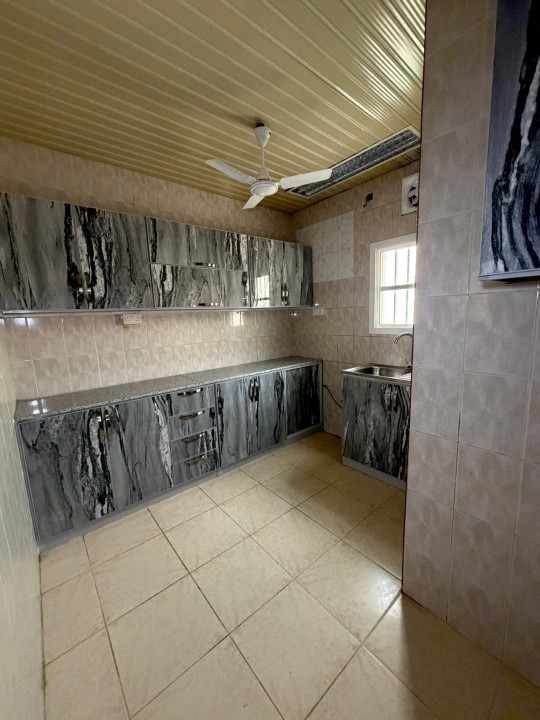 صورة شقة للإيجار في عالي #7959 3