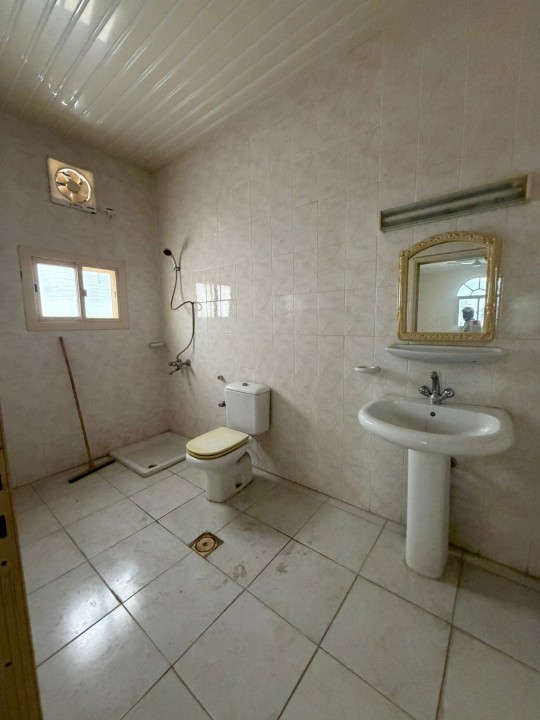 صورة فيلا للإيجار في توبلي #8016 6