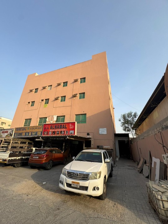 صورة مبنى للإيجار في سند #8045 1