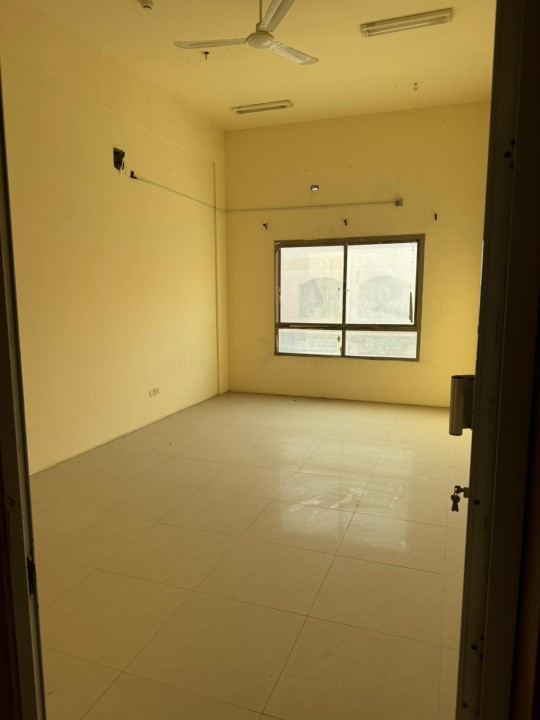 صورة مبنى للإيجار في سند #8045 9