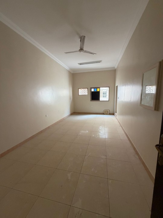 صورة شقة للإيجار في سترة #8108 4