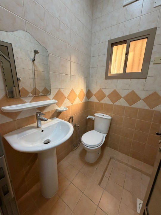 صورة شقة للإيجار في سند #8286 1