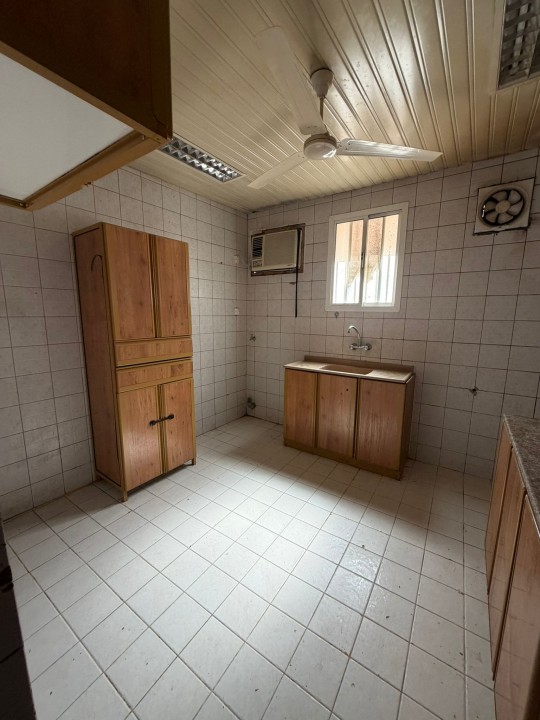 صورة شقة للإيجار في الدراز #8869 7