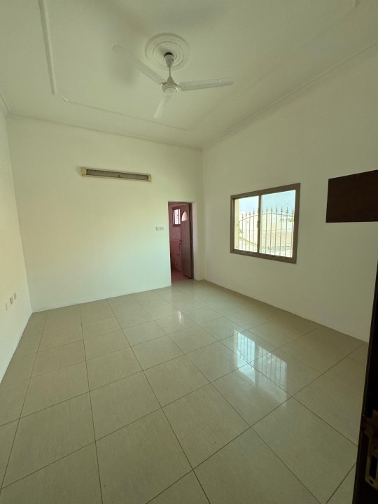 صورة شقة للإيجار في جدحفص #8890 4