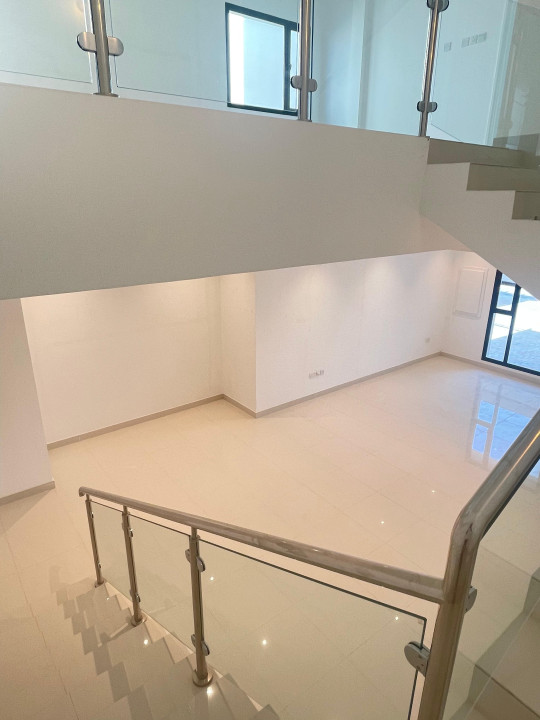 Villa for Sale in Shahrakkan Image #9699 3